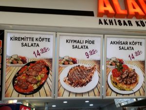 Alagöz Akhisar Köfte ve Pide Salonunda Neler Var?